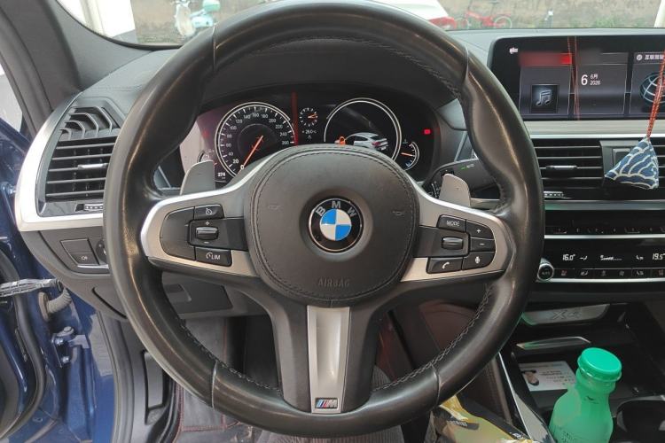 Used BMW X4 2019 xDrive25i M Sport Package Steering Wheel