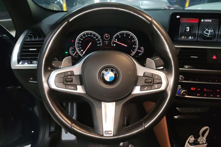 Used BMW X4 2019 xDrive25i M Sport Package Steering Wheel