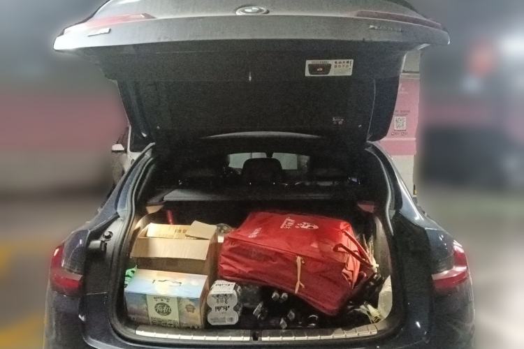 Used BMW X4 2019 xDrive25i M Sport Package Trunk