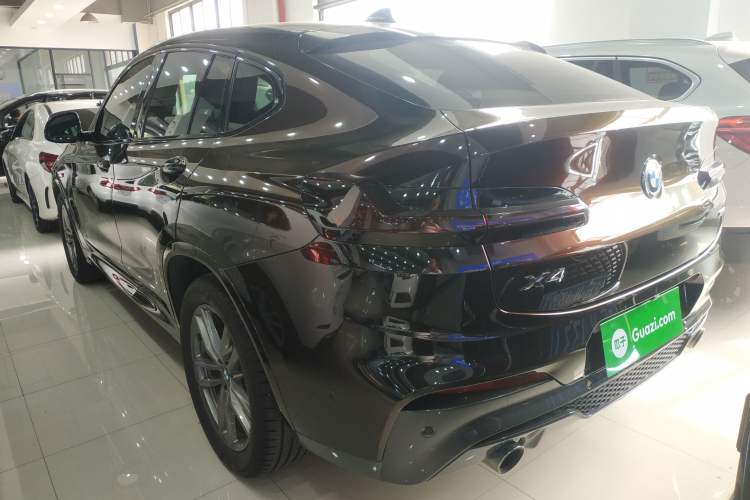 Used BMW X4 2019 xDrive25i M Sport Package Exterior 2