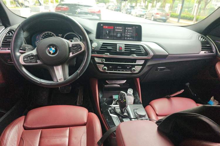 Used BMW X4 2019 xDrive25i M Sport Package Center Console