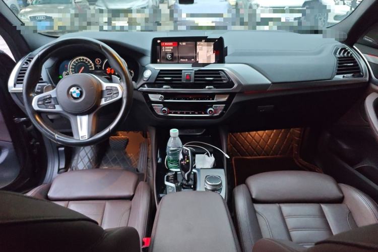 Used BMW X4 2019 xDrive30i M Sport Package Center Console