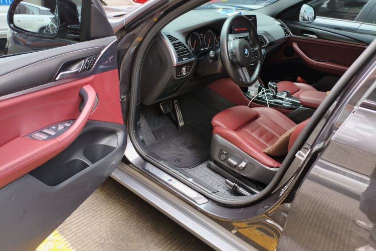 Used BMW X4 2019 xDrive25i M Sport Package Driver Seat