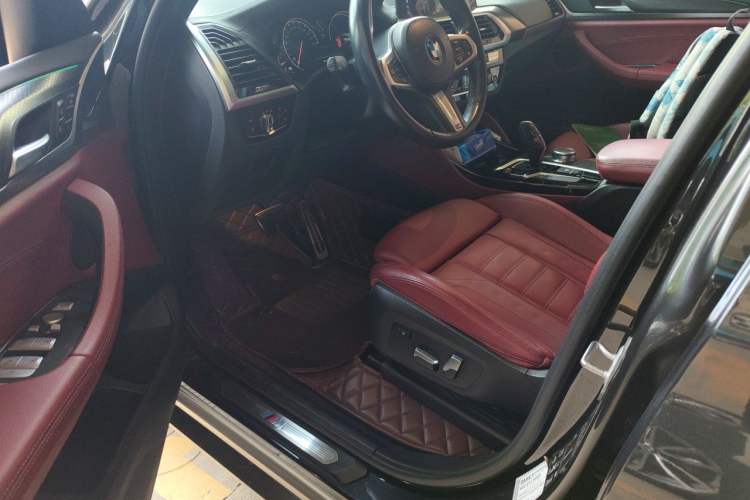 Used BMW X4 2019 xDrive25i M Sport Package Driver Seat