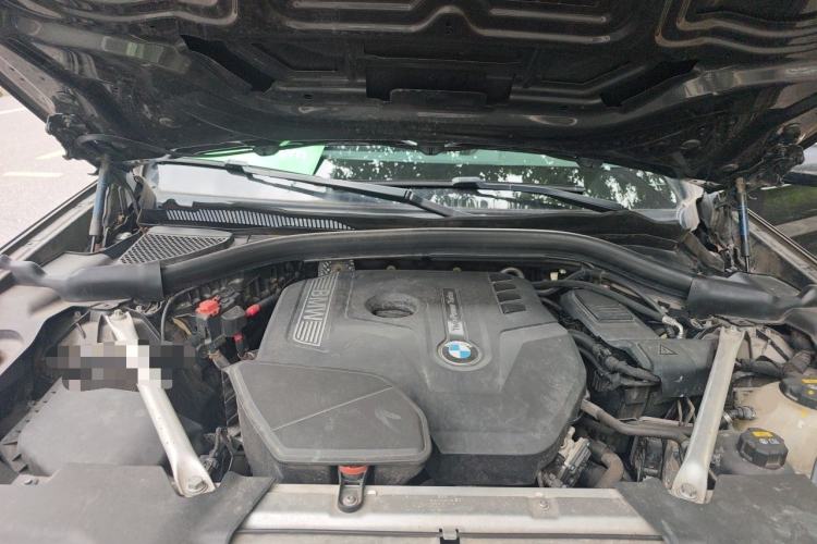 Used BMW X4 2019 xDrive25i M Sport Package Engine Bay