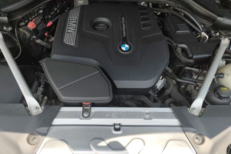 Used BMW X4 2019 xDrive25i M Sport Package Engine Bay