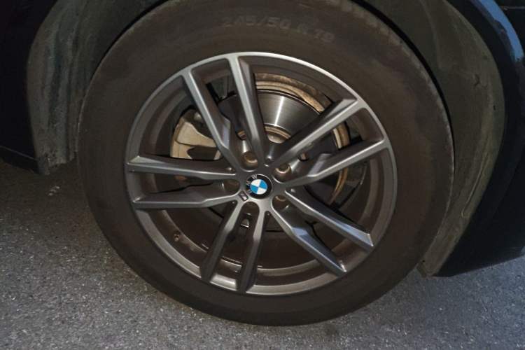 Used BMW X4 2019 xDrive25i M Sport Package Exterior 7