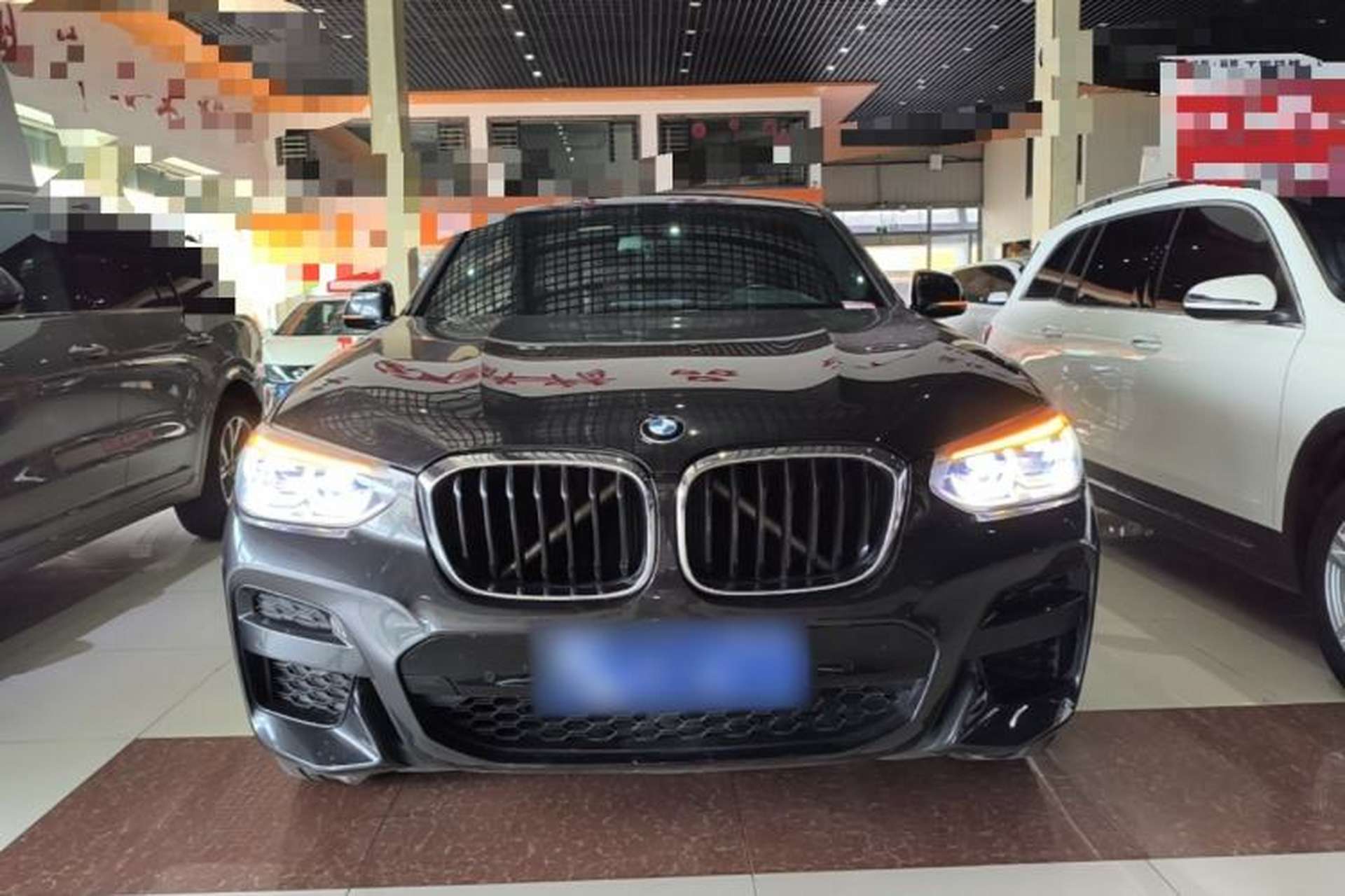 Used BMW X4 2019 xDrive25i M Sport Package Front