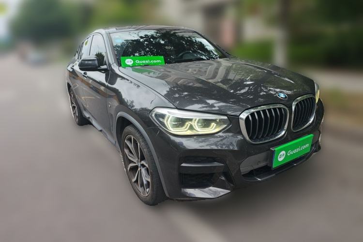 Used BMW X4 2019 xDrive25i M Sport Package Front Right 45 Deg