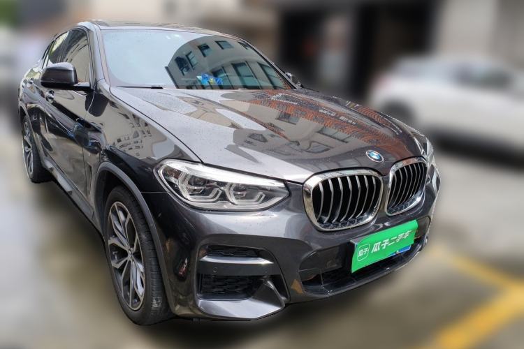 Used BMW X4 2019 xDrive25i M Sport Package Front Right 45 Deg