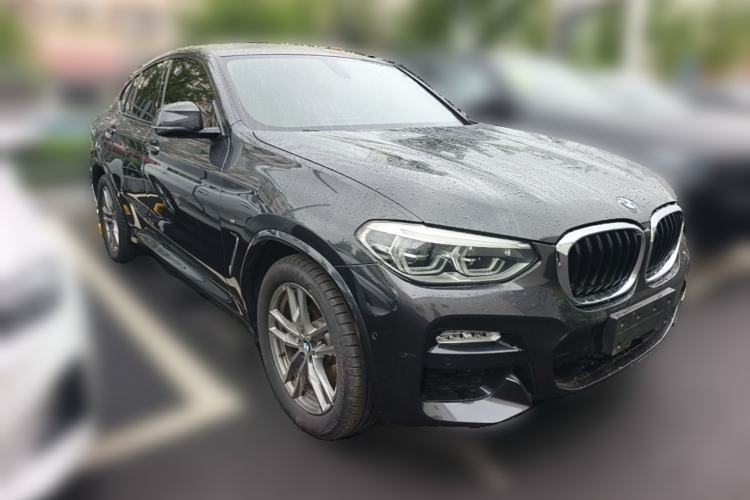 Used BMW X4 2019 xDrive25i M Sport Package Front Right 45 Deg