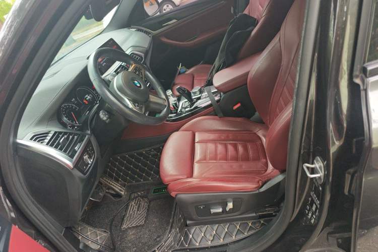 Used BMW X4 2019 xDrive25i M Sport Package Left Front Seat