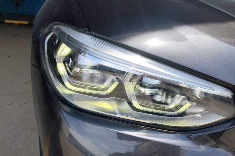 Used BMW X4 2019 xDrive25i M Sport Package Right Front Headlight