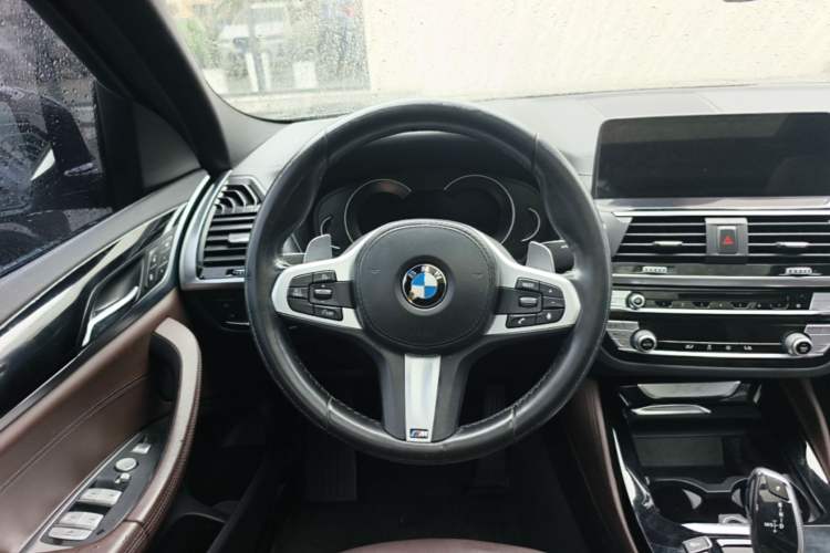 Used BMW X4 2019 xDrive25i M Sport Package Steering Wheel