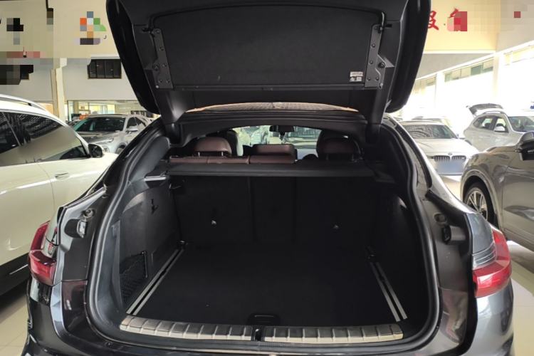 Used BMW X4 2019 xDrive25i M Sport Package Trunk