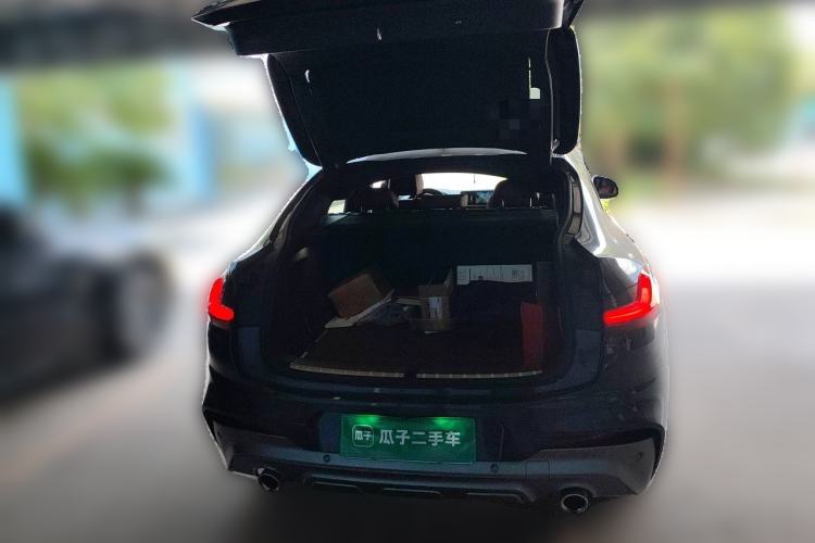 Used BMW X4 2019 xDrive25i M Sport Package Trunk