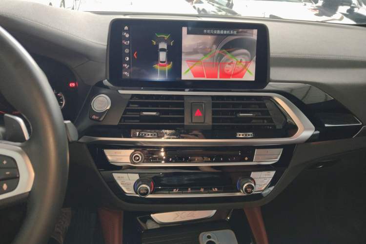 Used BMW X4 2019 xDrive25i M Sport Package Audio And AC Panel