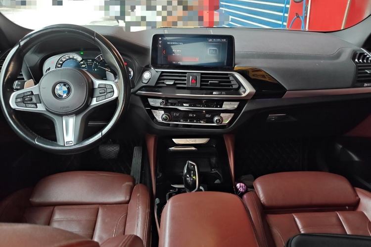 Used BMW X4 2019 xDrive25i M Sport Package Center Console