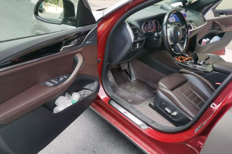 Used BMW X4 2019 xDrive25i M Sport Package Driver Seat