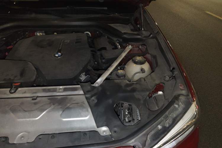Used BMW X4 2019 xDrive30i M Sport Package Engine Bay Left