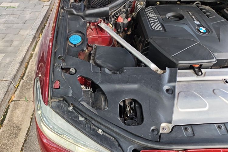 Used BMW X4 2019 xDrive25i M Sport Package Engine Bay Right
