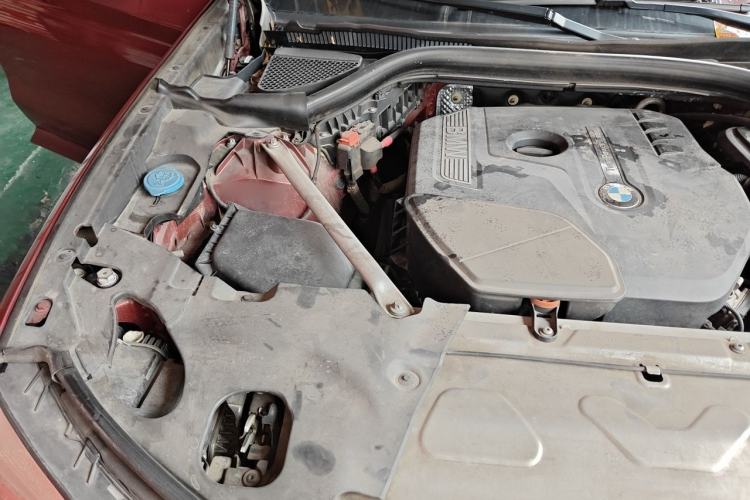 Used BMW X4 2019 xDrive25i M Sport Package Engine Bay Right