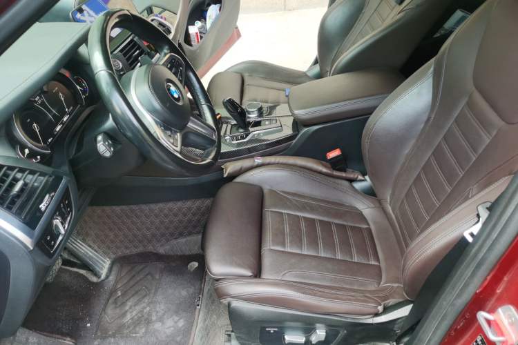 Used BMW X4 2019 xDrive25i M Sport Package Left Front Seat