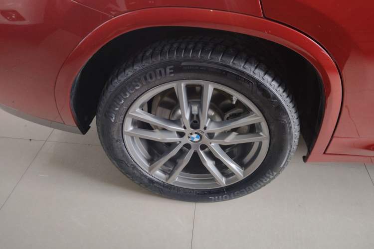 Used BMW X4 2019 xDrive25i M Sport Package Right Rear Wheel Hub