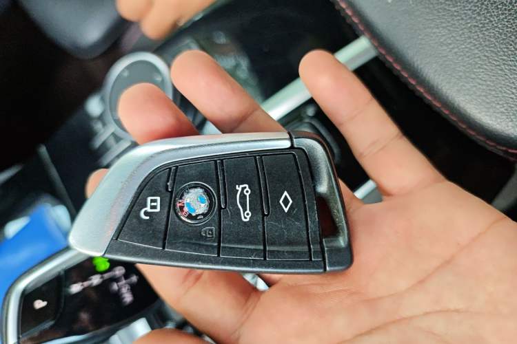 Used BMW X4 2019 xDrive25i M Sport Package Vehicle Key