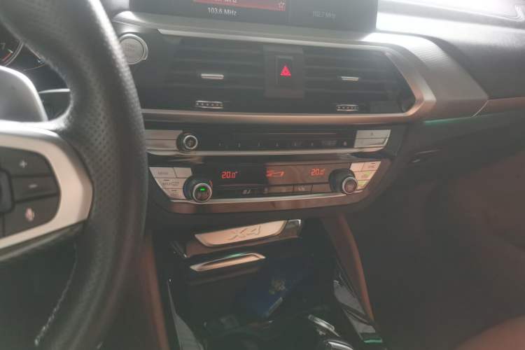 Used BMW X4 2019 xDrive30i M Sport Package Audio And AC Panel