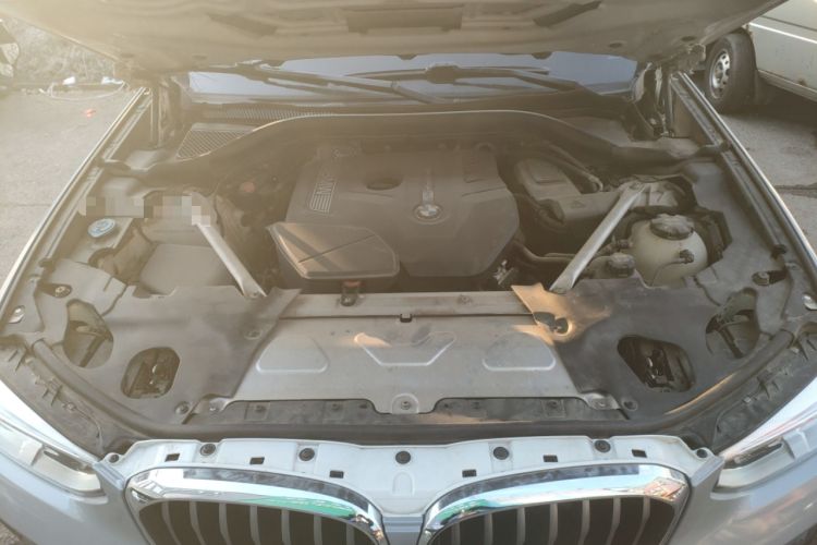 Used BMW X4 2019 xDrive25i M Sport Package Engine Bay