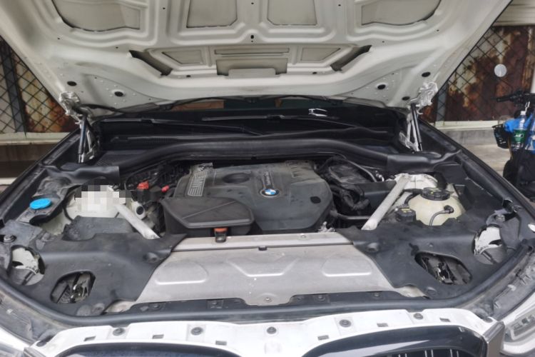 Used BMW X4 2019 xDrive30i M Sport Package Engine Bay