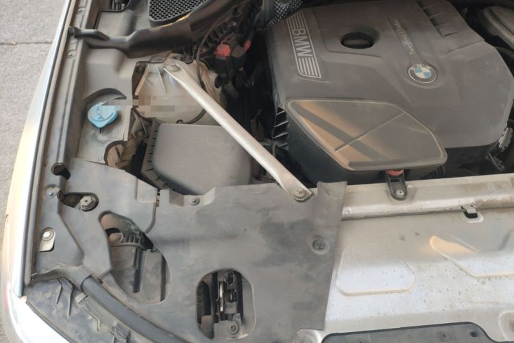Used BMW X4 2019 xDrive25i M Sport Package Engine Bay Right