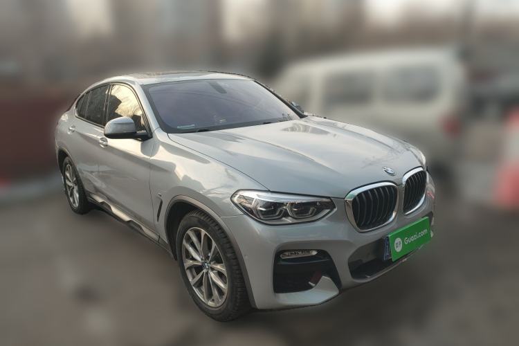 Used BMW X4 2019 xDrive25i M Sport Package Front Right 45 Deg