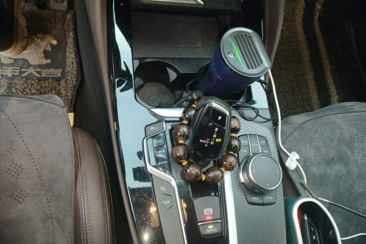 Used BMW X4 2019 xDrive25i M Sport Package Gear Lever