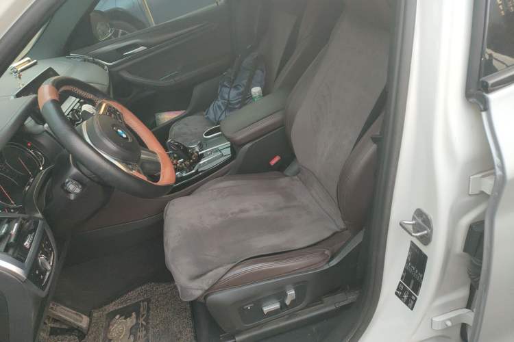 Used BMW X4 2019 xDrive25i M Sport Package Left Front Seat