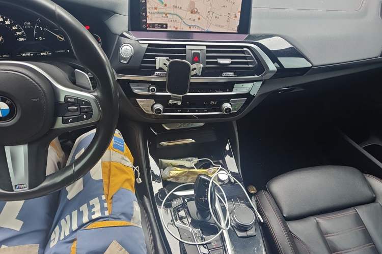 Used BMW X4 2019 xDrive25i M Sport Package Audio And AC Panel