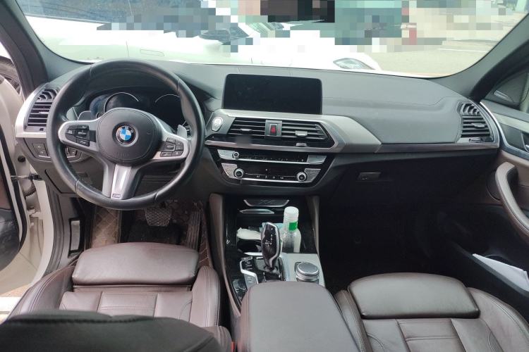 Used BMW X4 2019 xDrive30i M Sport Package Center Console