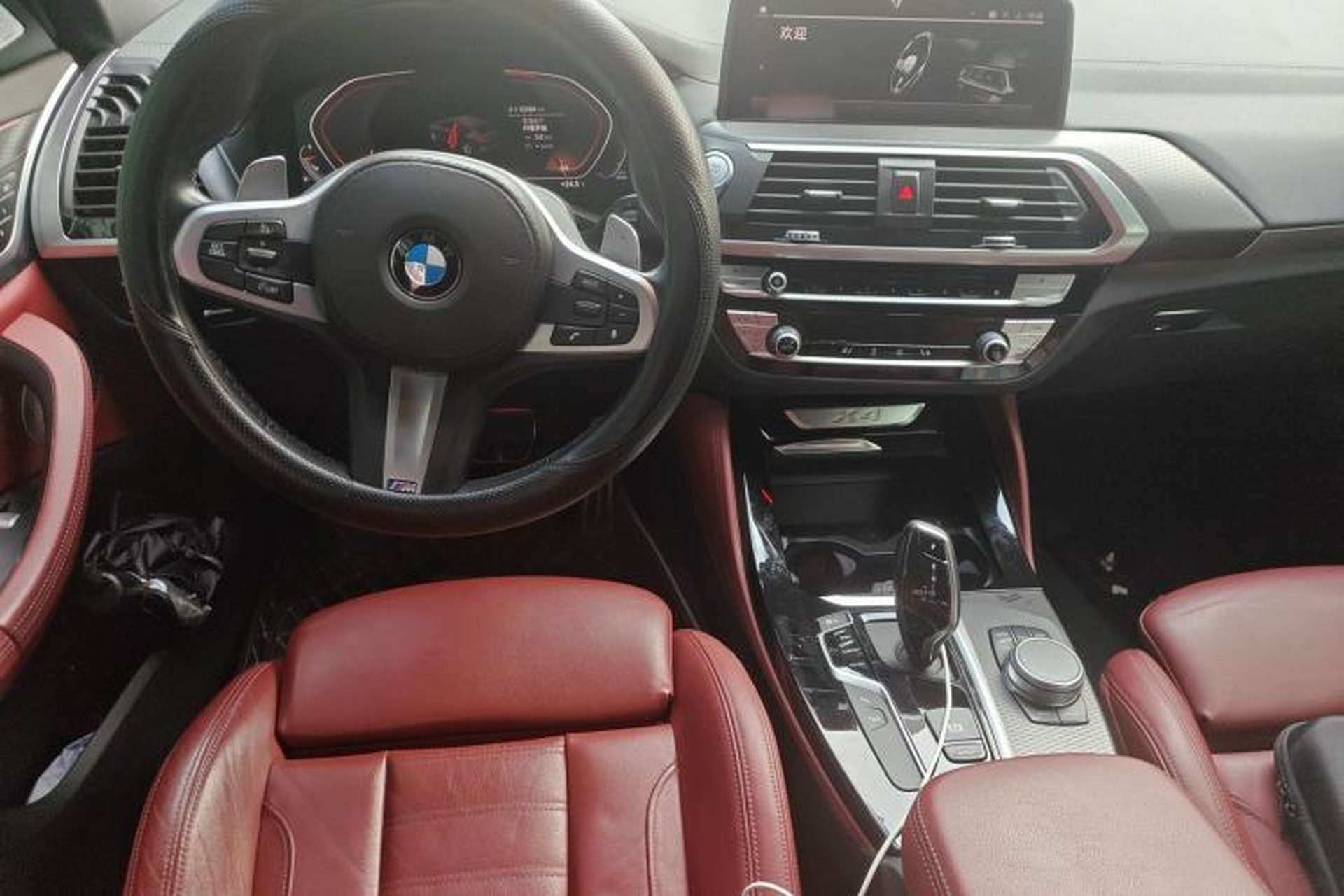 Used BMW X4 2019 xDrive25i M Sport Package Center Console