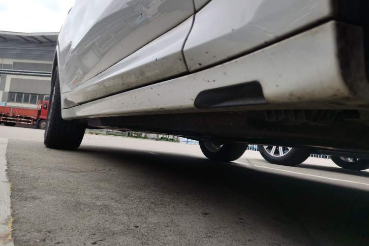 Used BMW X4 2019 xDrive25i M Sport Package Chassis Front Right