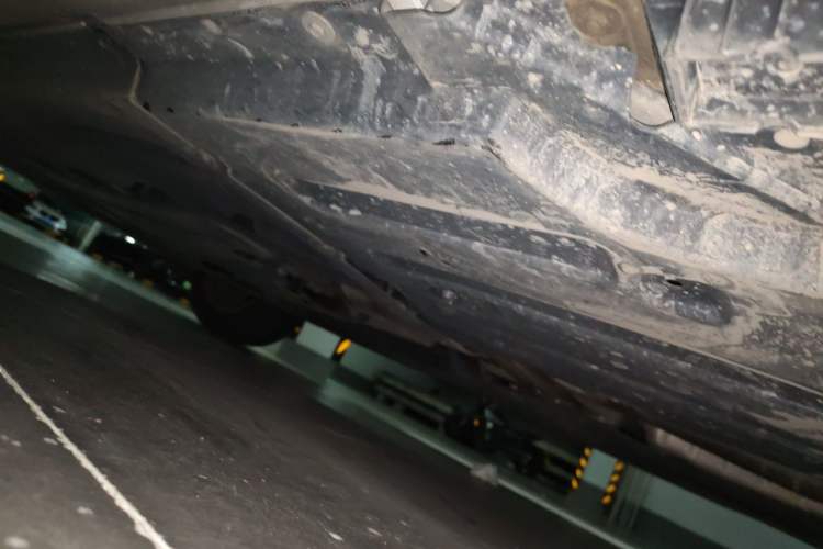 Used BMW X4 2019 xDrive25i M Sport Package Chassis Rear Left