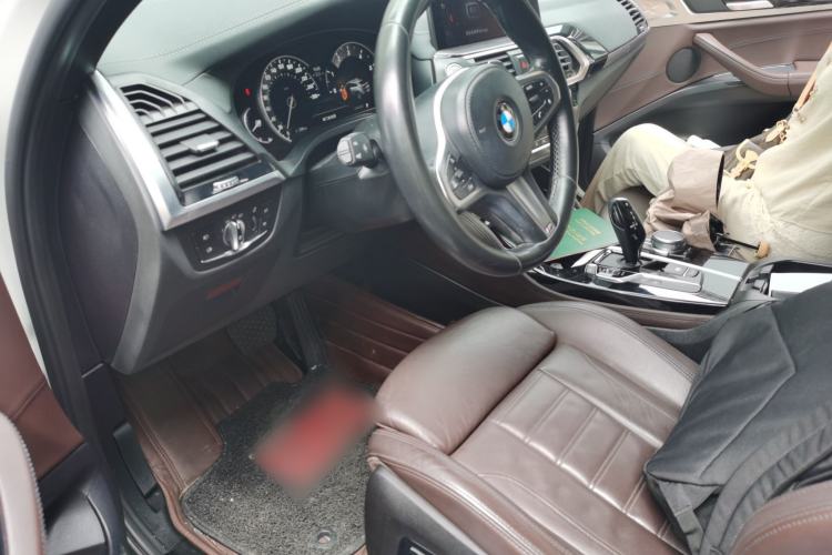 Used BMW X4 2019 xDrive25i M Sport Package Driver Seat