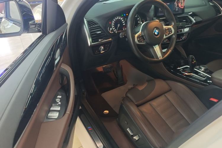 Used BMW X4 2019 xDrive25i M Sport Package Driver Seat