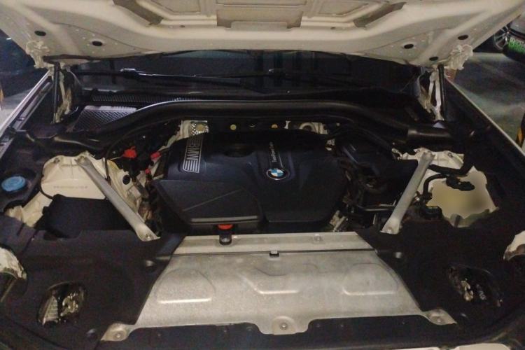 Used BMW X4 2019 xDrive25i M Sport Package Engine Bay