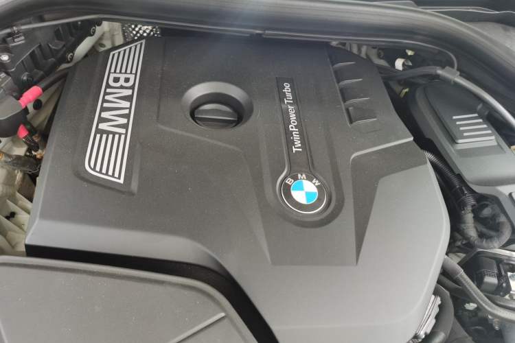 Used BMW X4 2019 xDrive25i M Sport Package Engine Bay