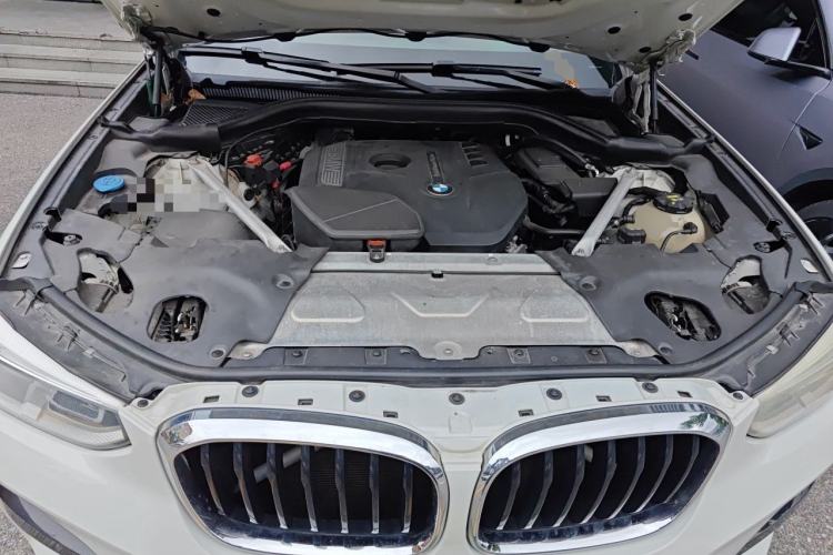 Used BMW X4 2019 xDrive25i M Sport Package Engine Bay