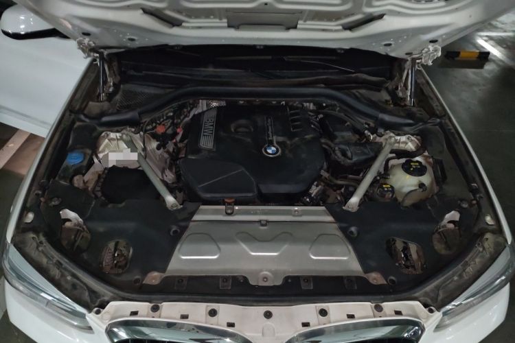 Used BMW X4 2019 xDrive25i M Sport Package Engine Bay