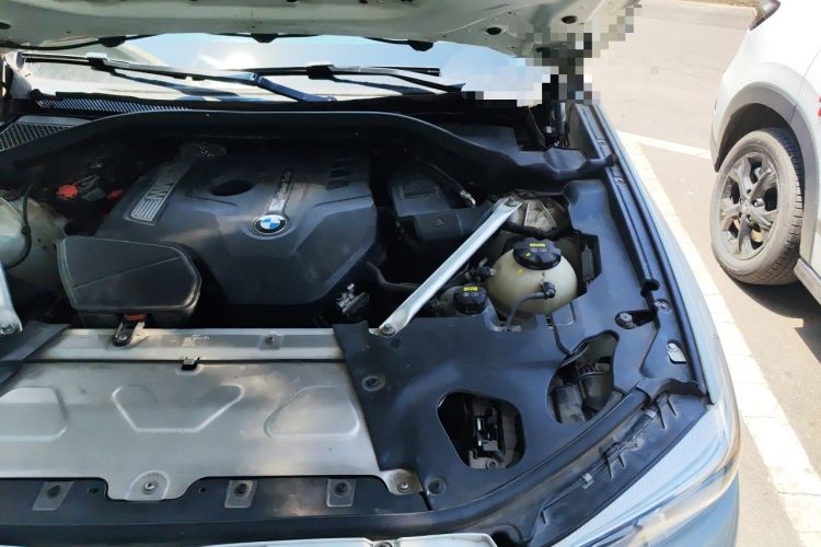 Used BMW X4 2019 xDrive25i M Sport Package Engine Bay Left
