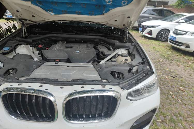 Used BMW X4 2019 xDrive25i M Sport Package Engine Bay Left