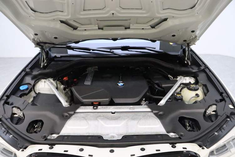 Used BMW X4 2019 xDrive25i M Sport Package Engine Bay